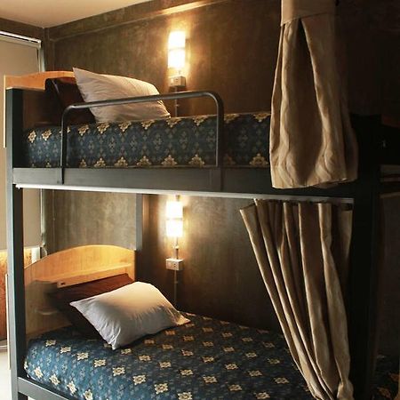 Club76 Bunk Bed. (Adults Only) Hotel Chiang Mai Bagian luar foto